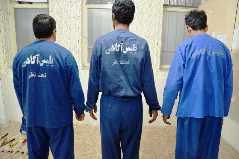 خبرنگاران دستگیری سارقان حرفه ای با 27 فقره سرقت در اندیمشک خبرنگاران دستگیری سارقان حرفه ای با 27 فقره سرقت در اندیمشک