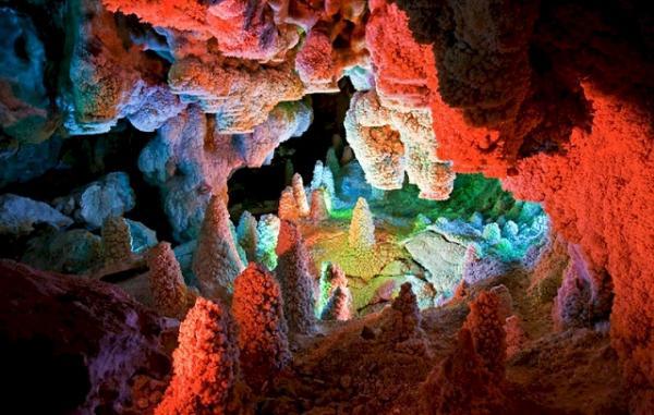 غار نخجیر: سفری در دل تاریخ به اعماق زمین